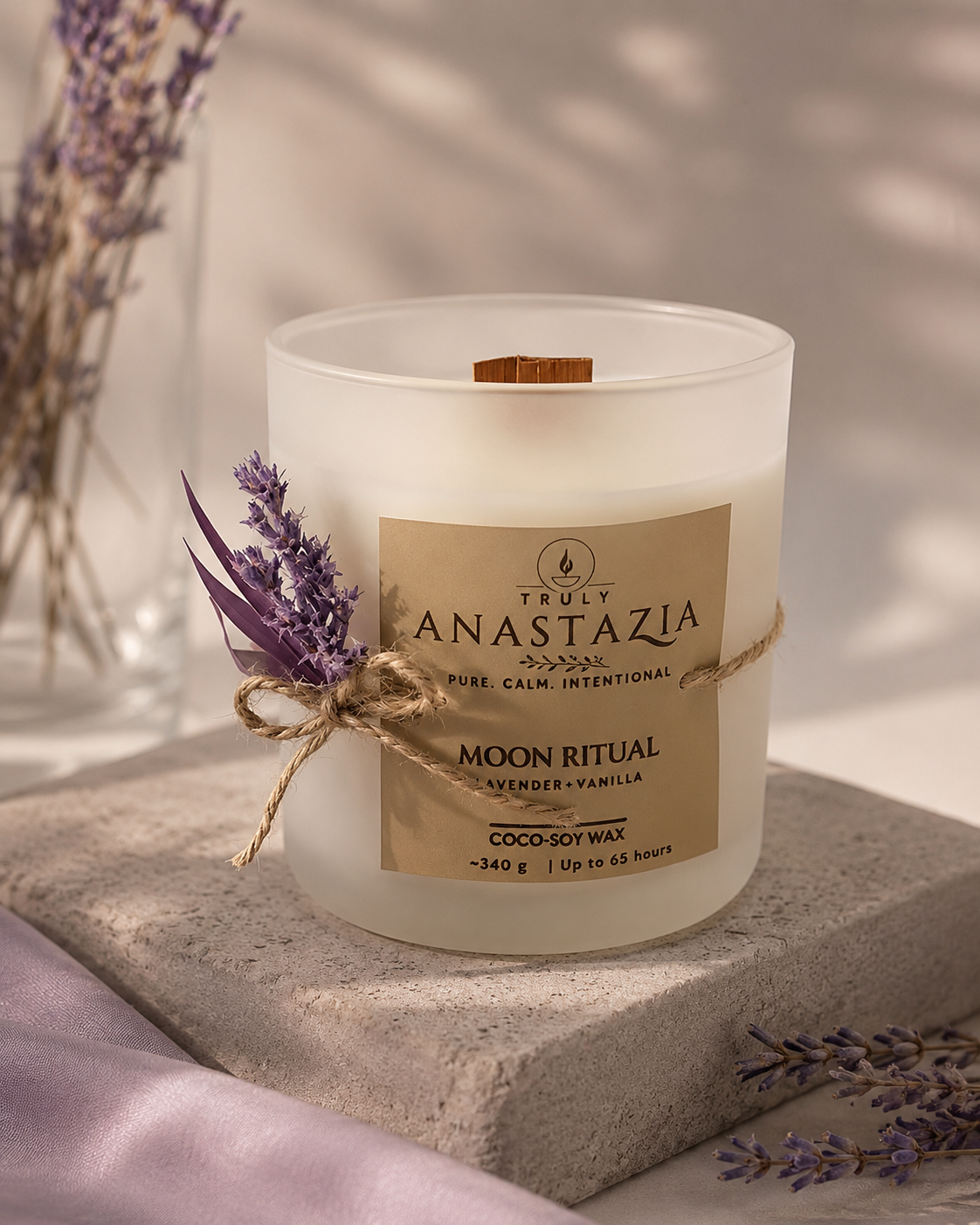 Moon - Night-Blooming Lavender & Warm Vanilla Pod